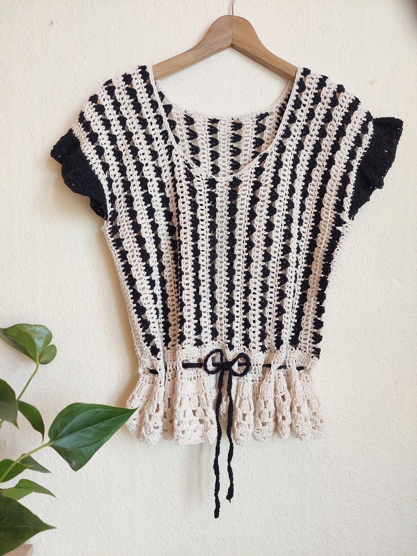 Easy Breezy Summer Top - Crochet pattern